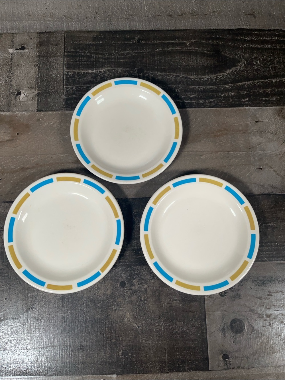 3 Vintage Homer Laughlin Restaurant Ware Plates Retro Squared Geometric Pattern